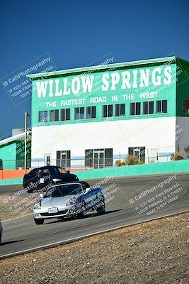 media/Oct-18-2025-Extreme Speed (Sat) [[d6d7e1fef1]]/Group 5/Session 1 (Turn 4)/